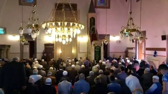 Bozüyük Ülkü Ocakları Başbuğ Türkeş İçin Mevlit Okuttu Bozüyük Ülkü Ocakları Başbuğ Türkeş İçin Mevlit Okuttu