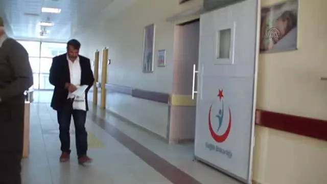 Gıda Zehirlenmesi Şüphesi: 90 Öğrenci Hastaneye Kaldırıldı