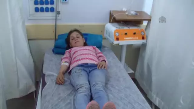 Gıda Zehirlenmesi Şüphesi: 90 Öğrenci Hastaneye Kaldırıldı