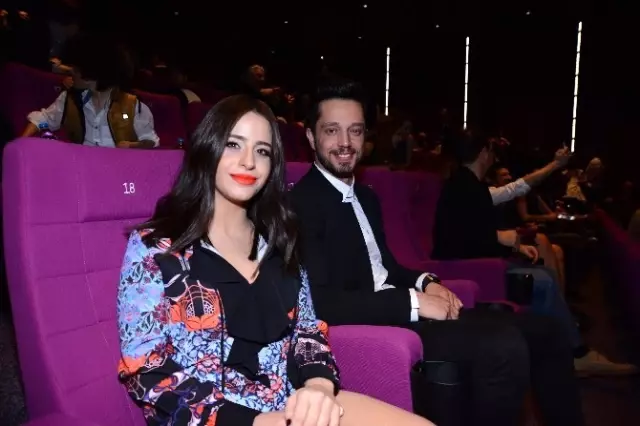Sezonun Son Komedi Filmi Sezonun Son Komedi Filmi