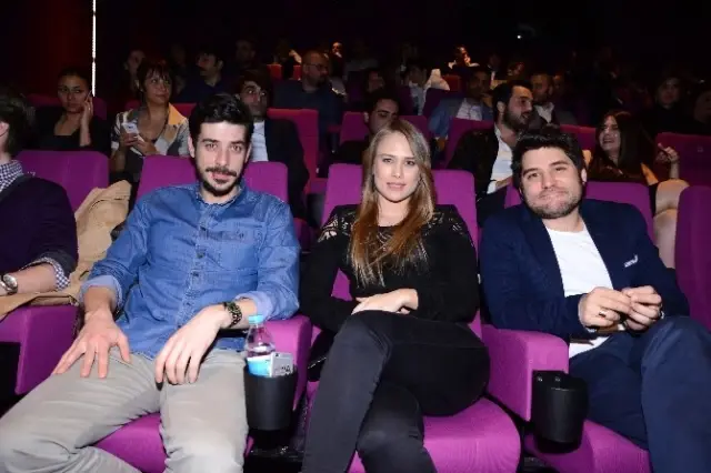 Sezonun Son Komedi Filmi Sezonun Son Komedi Filmi