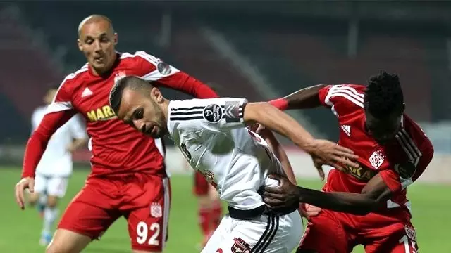 Medicana Sivasspor, Gaziantepspor'u 1-0 Mağlup Etti Medicana Sivasspor, Gaziantepspor'u 1-0 Mağlup Etti