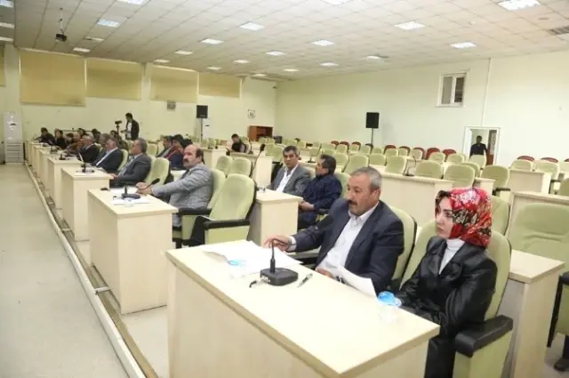 Tuşba Belediyesi'nin Nisan Ayı Meclis Toplantısı Tuşba Belediyesi'nin Nisan Ayı Meclis Toplantısı