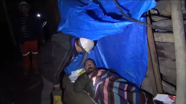 Amasya'daki Maden İşçilerinin Protestosu - Açlık Grevinin 8. Gününde Fenalaşan 2 İşçi Daha...