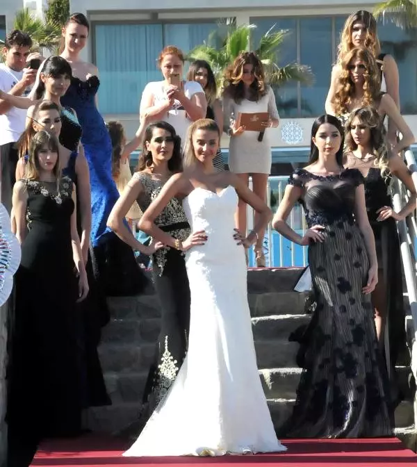 Bodrum'da Bahara Merhaba Defilesi