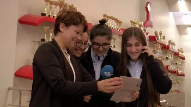 BM Konferansından Gaziantepli Öğrencilere İki Ödül BM Konferansından Gaziantepli Öğrencilere İki Ödül