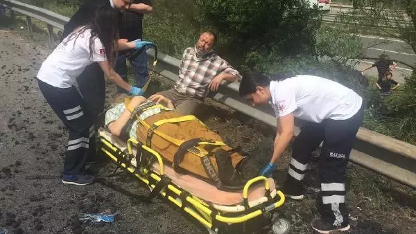 Tem'deki Kazada Alev Alan Tır'ın Sürücüsü Yanarak Öldü (2) Tem'deki Kazada Alev Alan Tır'ın Sürücüsü Yanarak Öldü (2)