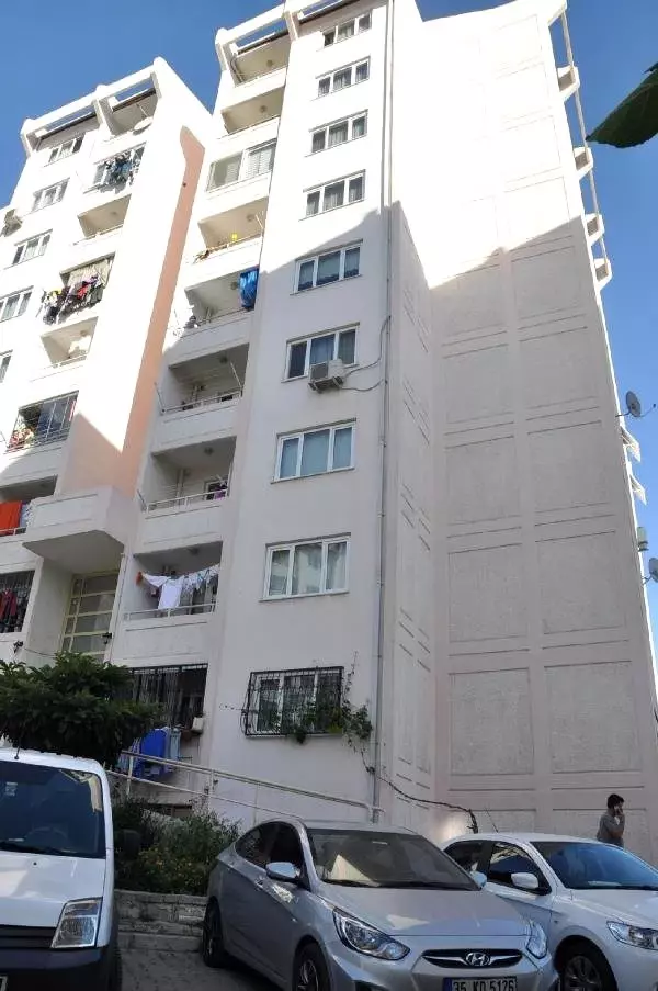 Eve Erken Gelen Koca, Karısını Aşığıyla Yakalayınca Dehşet Saçtı Haberler