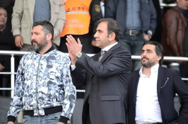 Sivasspor-Akhisar Belediyespor Maçı Sonrası Tribünler Karıştı