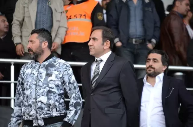 Sivasspor-Akhisar Belediyespor Maçı Sonrası Tribünler Karıştı