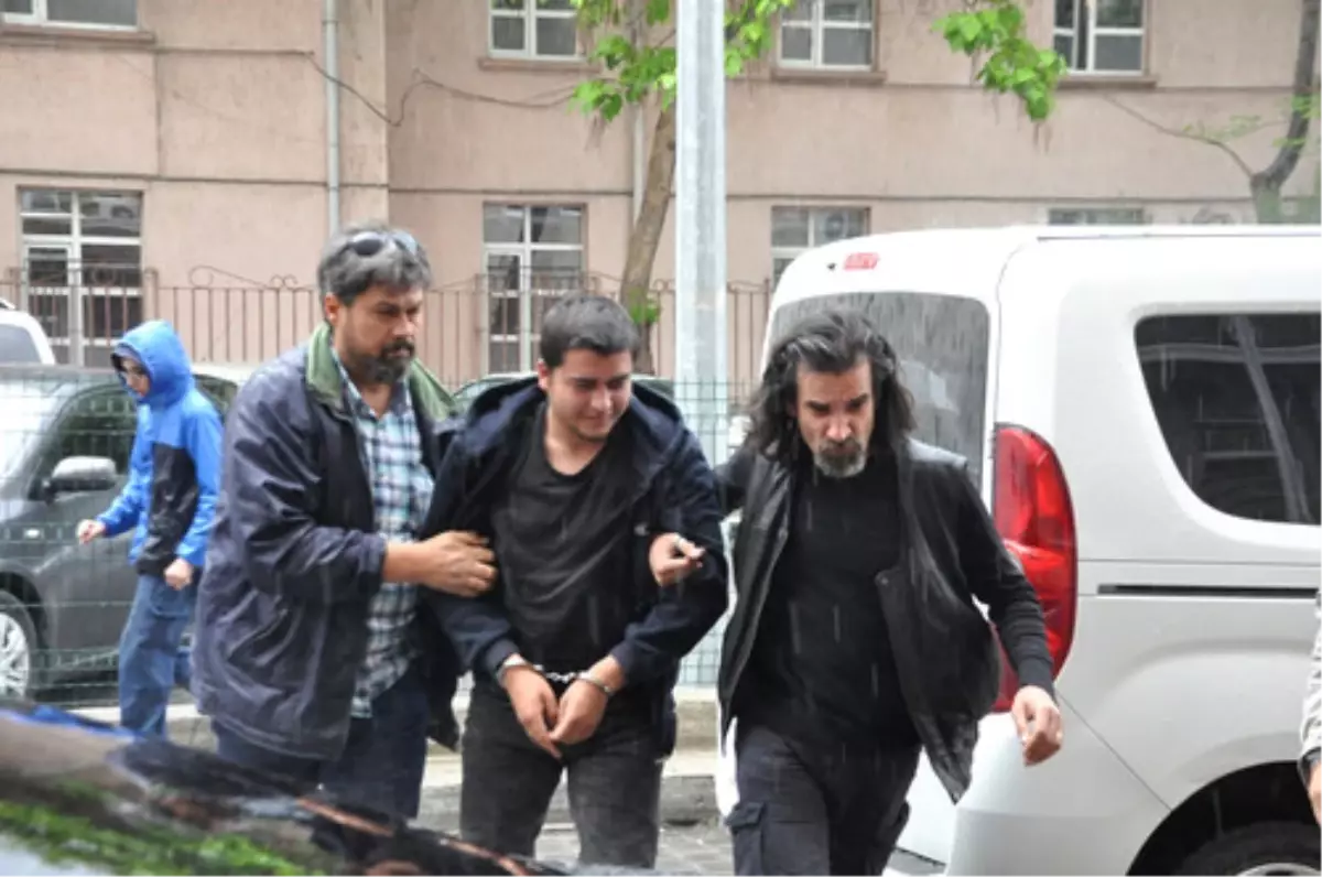 Canakkale De Yilin Doktoru Hastanede Bicaklandi Haberler