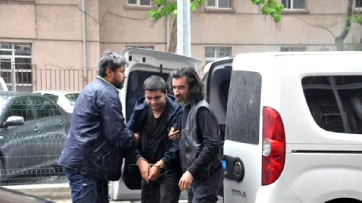 Canakkale De Yilin Doktoru Hastanede Bicaklandi Haberler