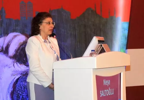Türkiye'de 500 Bin Diyabet Hastasında 'Ayak Enfeksiyonu' Var Türkiye'de 500 Bin Diyabet Hastasında 'Ayak Enfeksiyonu' Var