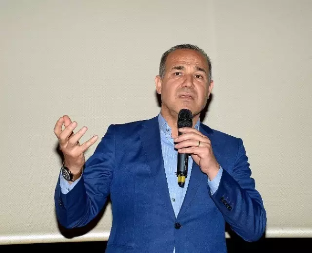 Ankara Yazı Filmine Duygu Dolu Gala