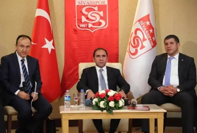 Otyakmaz: Bize Her Şeyi Dediler 'Hırsız' Diyemediler