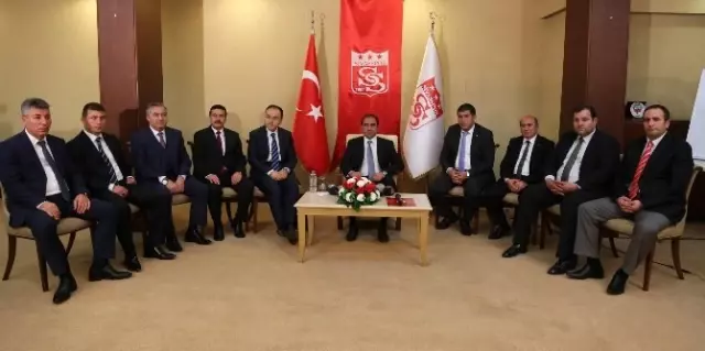 Otyakmaz: Bize Her Şeyi Dediler 'Hırsız' Diyemediler