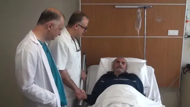 Karnından 7 Kiloluk Kitle Çıkarıldı