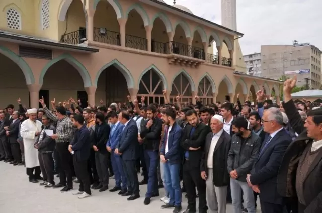 Bangladeş'teki İdamlara Tepki Bangladeş'teki İdamlara Tepki