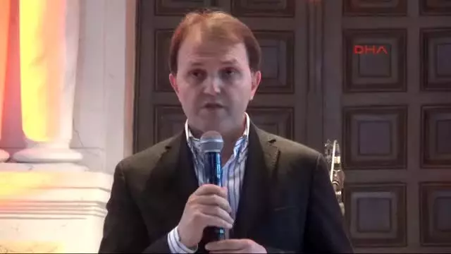 Edirne Dünyaca Ünlü Klarnet Virtüözü Feidman ile Serkan Çağrı'dan Sinagog?da Konser