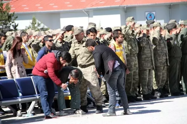 Aktütün Şehitlerine Uğurlama Aktütün Şehitlerine Uğurlama