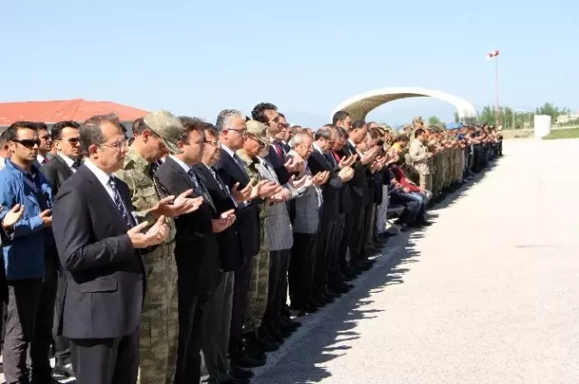 Aktütün Şehitlerine Uğurlama Aktütün Şehitlerine Uğurlama