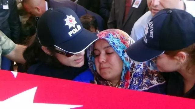 Hataylı Şehit Son Yolculuğuna Uğurlandı Hataylı Şehit Son Yolculuğuna Uğurlandı