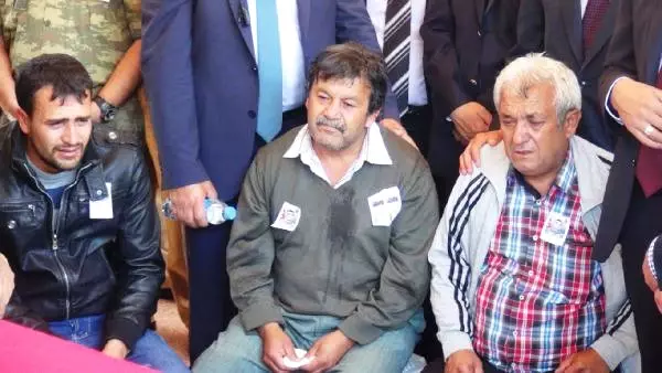 Şehit Güler'i, Hatay'da 15 Bin Kişi Son Yolculuğuna Uğurladı Şehit Güler'i, Hatay'da 15 Bin Kişi Son Yolculuğuna Uğurladı