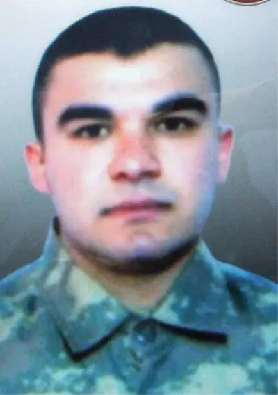 Şehit Sözleşmeli Er Güler, Gözyaşlarıyla Son Yolculuğuna Uğurlandı Şehit Sözleşmeli Er Güler, Gözyaşlarıyla Son Yolculuğuna Uğurlandı