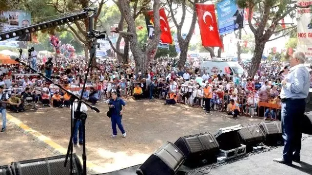 Başkan Kocamaz, Erdemli Türkmen Şöleni'ne Katıldı