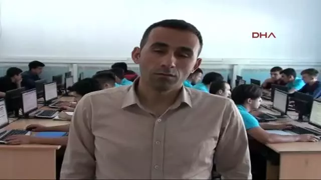 Niğde Bu Okul, Bacasız Bir Fabrika