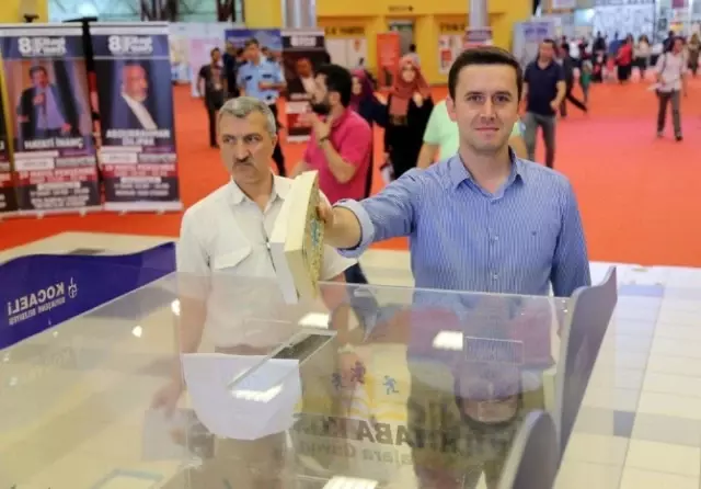 Kocaeli Büyükşehir Belediyesinden Hakkari'ye Kitap
