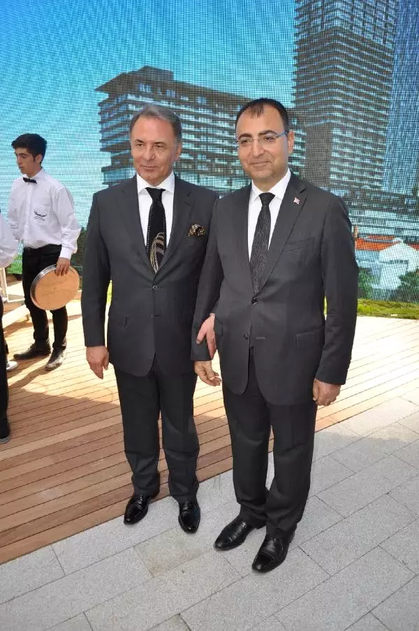 Mahall Bomonti İzmir Tanıtıldı