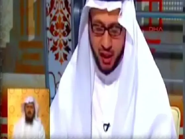 Suudi Arabistan'da Hayvanlarla Fotoğraf Çektirmek Yasak Suudi Arabistan'da Hayvanlarla Fotoğraf Çektirmek Yasak