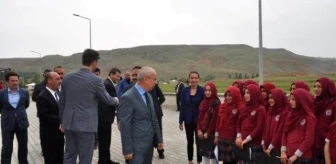 Ahmet Yesevi İmam Hatip Ortaokulu Törenle Açıldı