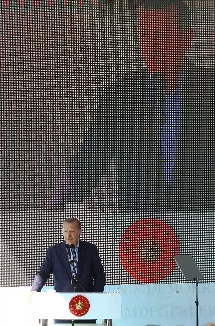 Cumhurbaşkanı Erdoğan'dan Ramazan Ayında Lüks İftar Uyarısı Cumhurbaşkanı Erdoğan'dan Ramazan Ayında Lüks İftar Uyarısı