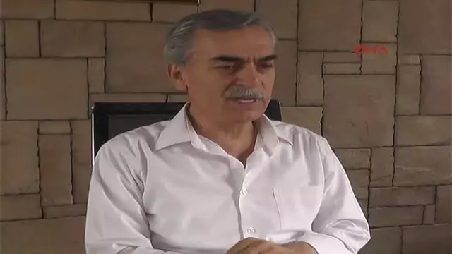 Bursa Atatürk?e Hakaretten Yargılanan Milli Eğitim Şube Müdürü'ne Beraat Bursa Atatürk?e Hakaretten Yargılanan Milli Eğitim Şube Müdürü'ne Beraat