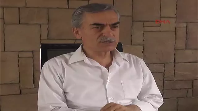 Bursa Atatürk?e Hakaretten Yargılanan Milli Eğitim Şube Müdürü'ne Beraat Bursa Atatürk?e Hakaretten Yargılanan Milli Eğitim Şube Müdürü'ne Beraat