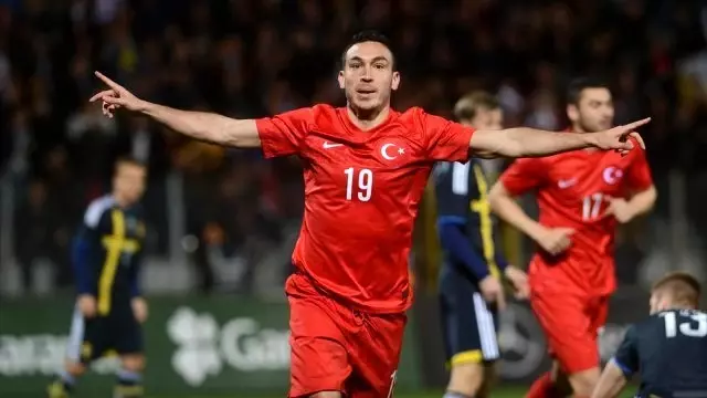 Metz Mevlüt Erdinç’i 1 Yıllığına Kiraladı