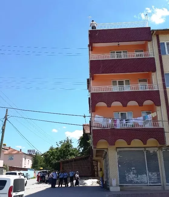 Eşi Çocuğunu Alıp Evi Terk Edince İntihara Kalkıştı Malatya