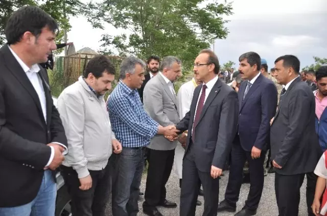 Şehit Köy Korucusu Toprağa Verildi
