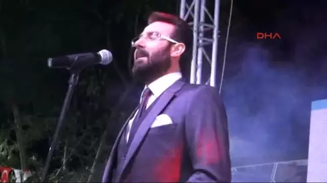Adıyaman?da Bedirhan Gökçe Sahne Aldı Adıyaman?da Bedirhan Gökçe Sahne Aldı