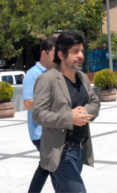 Hakkı Devrim'e Veda Hakkı Devrim'e Veda