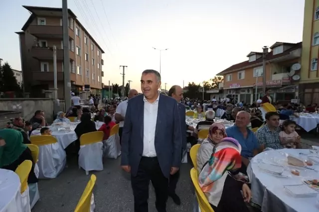 Erenler'de Kardeşlik Buluşması Erenler'de Kardeşlik Buluşması