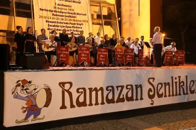 Burhaniye Belediyesi'nden Ramazan Şenlikleri Burhaniye Belediyesi'nden Ramazan Şenlikleri