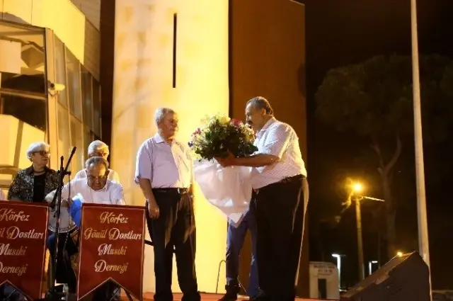 Burhaniye Belediyesi'nden Ramazan Şenlikleri Burhaniye Belediyesi'nden Ramazan Şenlikleri