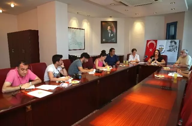 Türkiye'deki 72 Kent Konseyi İzmir'de Buluşacak Türkiye'deki 72 Kent Konseyi İzmir'de Buluşacak