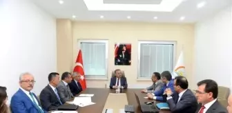 Orhan Sarı: Edirne Valisi Özdemir'den Gıda, Tarım ve Hayyancılık İl Müdürlüğünde İnceleme Orhan Sarı: Edirne Valisi Özdemir'den Gıda, Tarım ve Hayyancılık İl Müdürlüğünde İnceleme