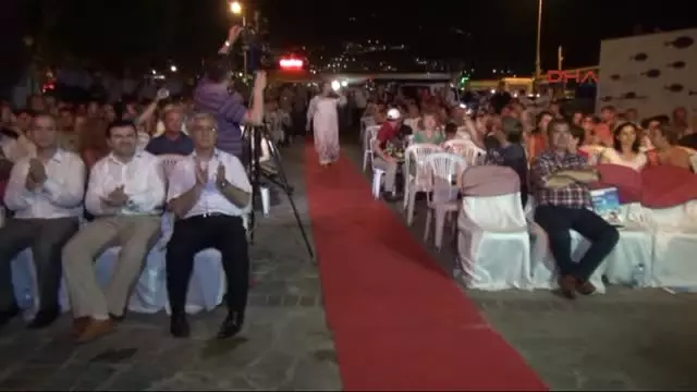 Alanya Kristal Kale Film Festivali Dünyaya Dostluk Mesajlarıyla Başladı Alanya Kristal Kale Film Festivali Dünyaya Dostluk Mesajlarıyla Başladı