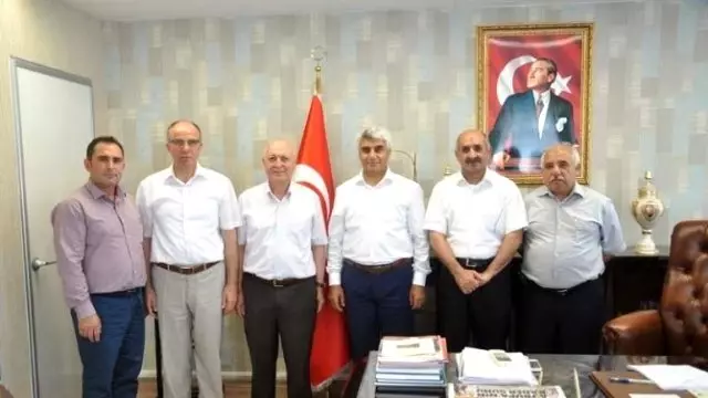 Milas Kaymakamı Fuat Gürel'e Nezaket Ziyaretleri Milas Kaymakamı Fuat Gürel'e Nezaket Ziyaretleri