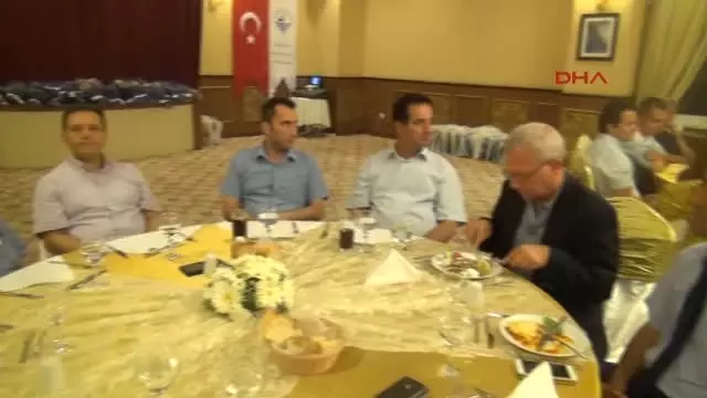 Alanya'da Sanatçılar Terörü Kınadı Alanya'da Sanatçılar Terörü Kınadı